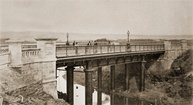 Hindmarsh Bridge