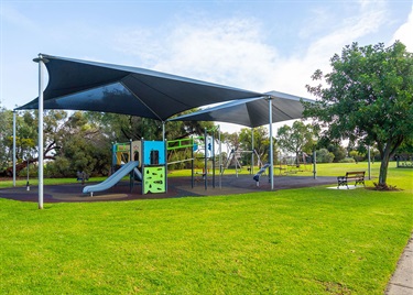 Wally Shiers playground 2