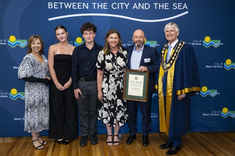 Civic-Award-Cr-John-Woodward-with-his-family-Mayor-Michael-Coxon-and-Monique-Bareham.jpg